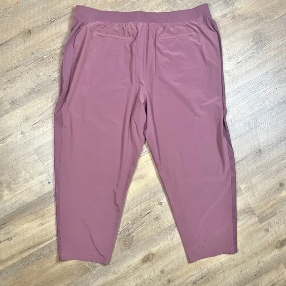 Athleta Size 26 Brooklyn Ankle Pant Recycled Breathable Activewear - Picture 3 of 9